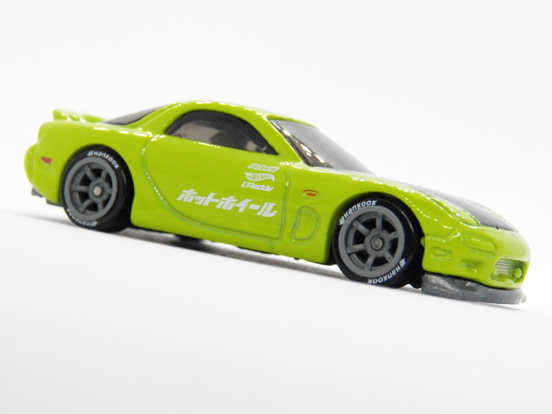 Illustration for article titled Wheelswap Wednesday! Hotwheels '95 Rx7